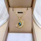 Manon Pendant & Chain