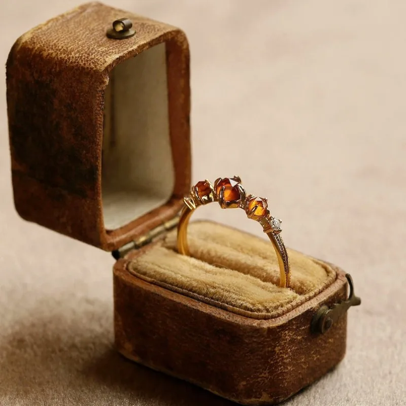 Leonardo Ember Ring